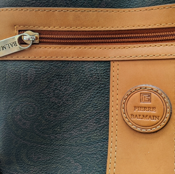 Pierre Balmain Vintage Crossbody Purse - Picture 2 of 7